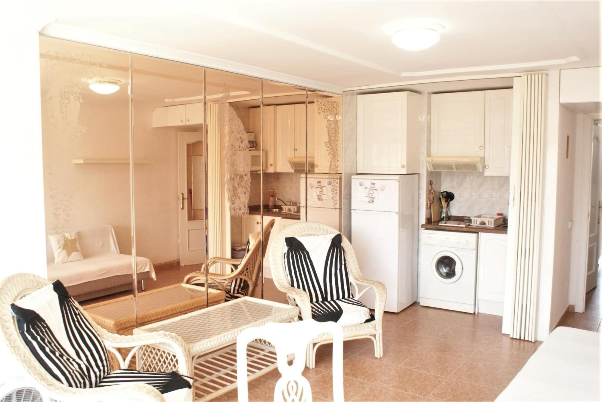 Mirror Apartment in Rincon de Loix Benidorm Extérieur photo
